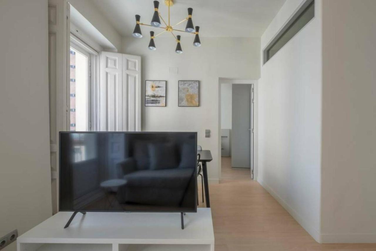 Apartamento Callao Apartment Madrid Exterior photo